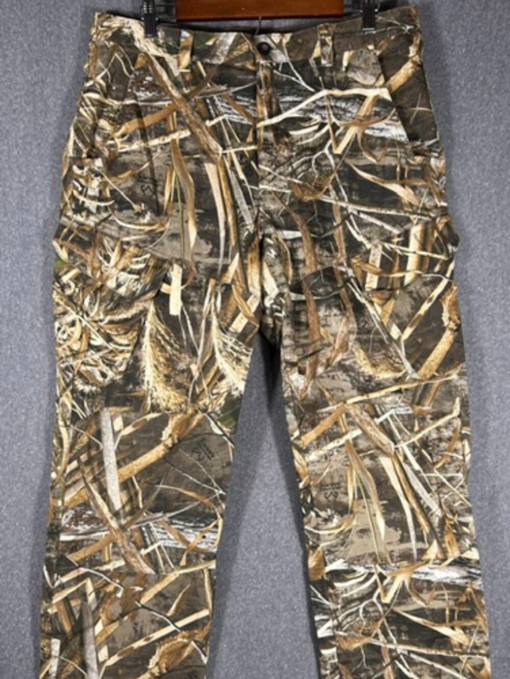 Magellan Outdoors Hill Country Camo Cargo Pants Mens Sz Medium 36x32 Adj Waist